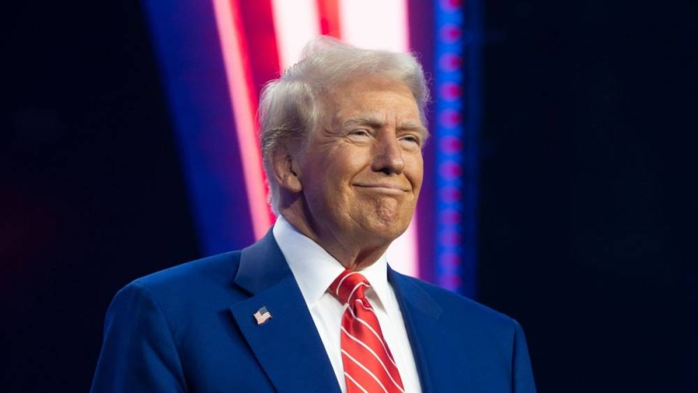 ABD-İran g&ouml;r&uuml;şmeleri s&uuml;r&uuml;yor: Trump&rsquo;tan temkinli mesaj 