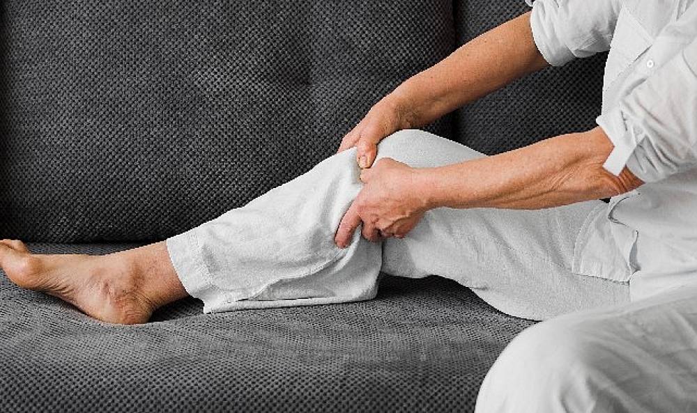 Menisküsler de zamanla yaşlanır ve zayıflar 