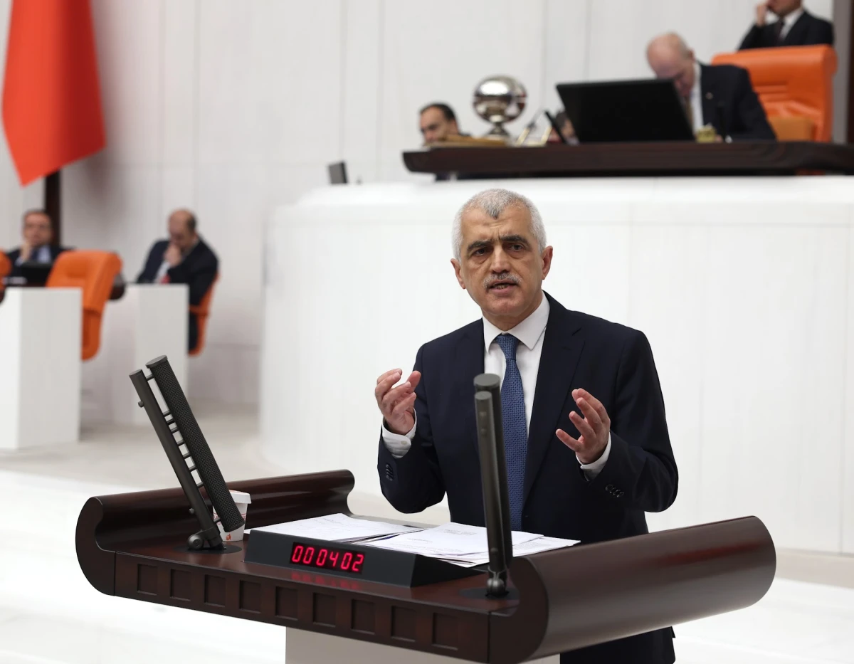 Gergerlioğlu: “Cezaevleri dolup taşmış durumda, adalet nefes alamıyor”