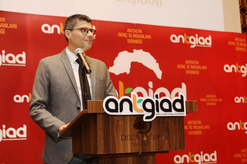         MARKALAŞMA VE PAZARLAMA